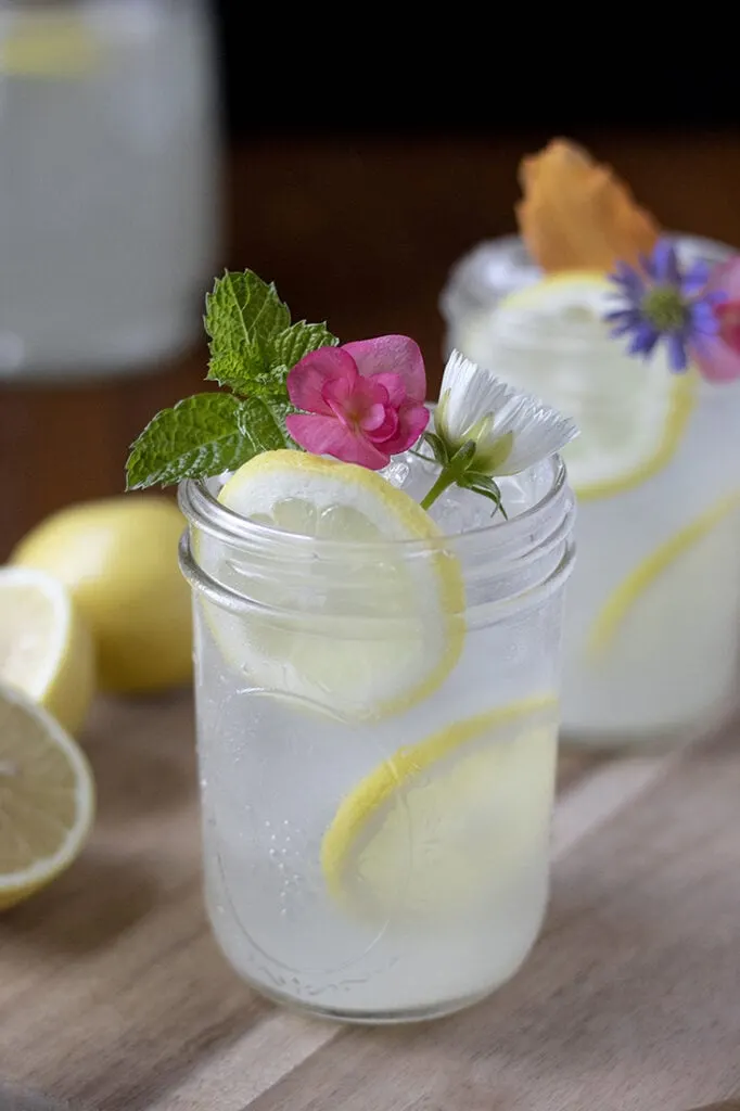 th-best-lemonade-recipe-ever-with-oleo-saccharum