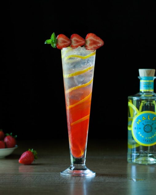 Freshmaker Cocktail 5 Easy (and Beautiful) Cocktail Garnishes - Moody Mixologist