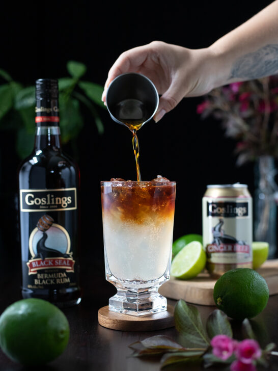 Moody Mixologist Creative botanical cocktail recipes from my home bar.